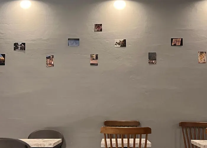 Maru Hotel